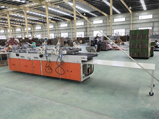 De Ce Golf van de Omslaggluer van de Kartondoos Machine 100m/min met Vrije Vervangstukken