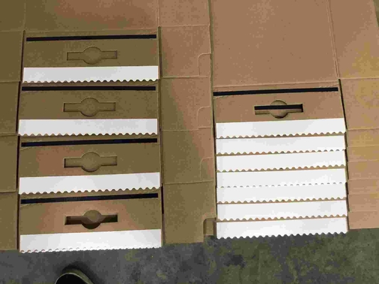 380V kartondoos die tot Machine 60m/min maken Automatische het Kleven Machine voor Golfdozen