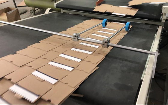 60m/min-100m/min automatische het Kleven Machine voor de Golfcertificatie van Dozence